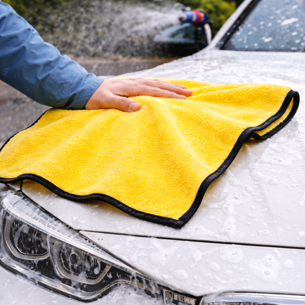 Selfanic Premium 500 GSM Microfiber Car Drying Towels (Pack of 2) – Ultra Soft, Super Absorbent, 40 × 60 cm